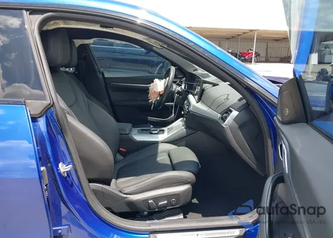 2024 BMW I4 Edrive35 из США, поврежденный, VIN WBY43AW01RFS40186